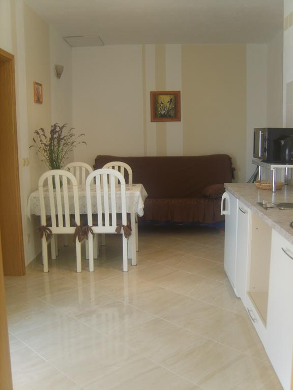 Apartments Iva Alla Трогир Номер фото