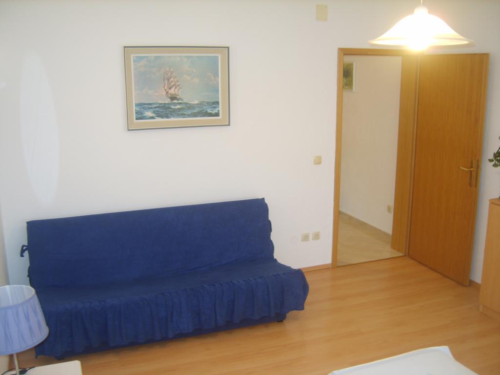 Apartments Iva Alla Трогир Экстерьер фото